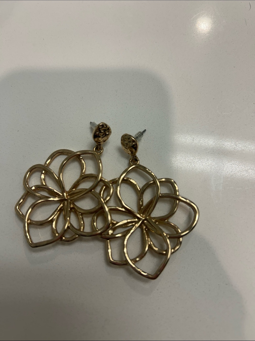 Delicate Gold Floral Filigree Drop Earrings - Women Jewelry